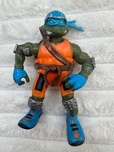 2003 TMNT Scootin Leonardo Teenage Mutant Ninja Turtles TMNT approx. 12 cm. Used Please see photos