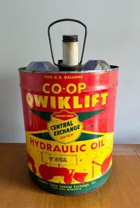 Vintage 1973 Hydraulic Oil Can