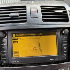 toyota avensis radio