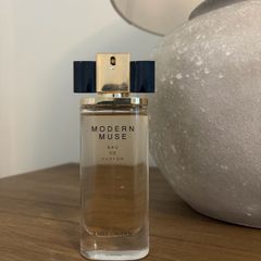 Estee lauder Modern Muse perfume