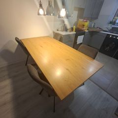 Stunning 2m Dining Set & 4 Swivel Chairs