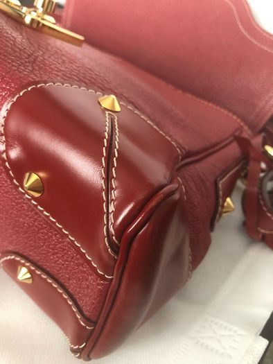 Louis Vuitton Suhali L'Essentiel PM bag