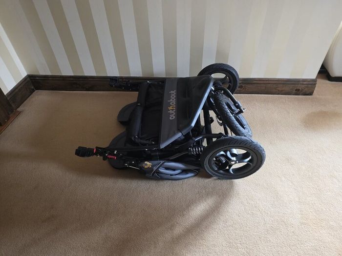 Travel system and double buggy