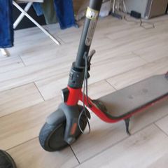 Electric scooter ninebot