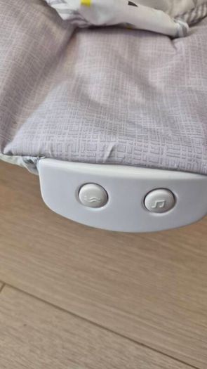 Baby bouncer