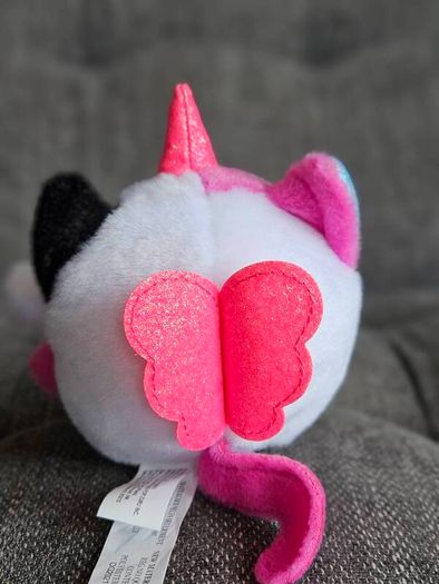 Small kittycorn plush toy