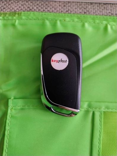 Peugeot 207 car manual with Keyfast key fob all in in excellent condition with no issues FREE STANDARD POSTAGE INCLUDED