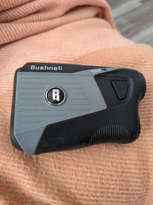 Bushnell Tour V5