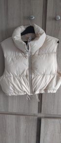 Puffer beige crop vest
