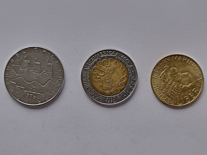 San Marino coins
