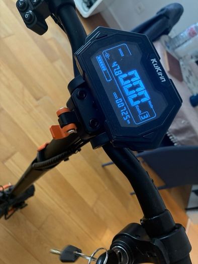 Kugoo g2 pro electric scooter