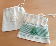 Needlepoint tie-string pouch
