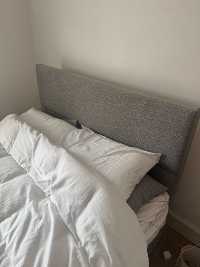 Kingsize bed and mattress