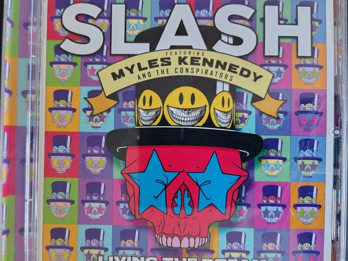 Slash Feat Myles Kennedy & The Conspirators - Living The Dream CD (2018) Hard Rock EX+