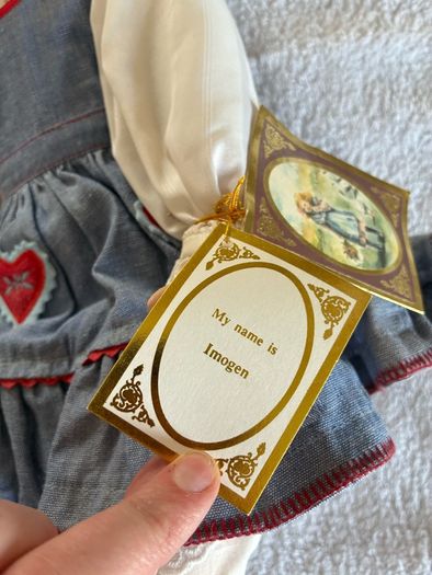 Alberon porcelain doll 1990