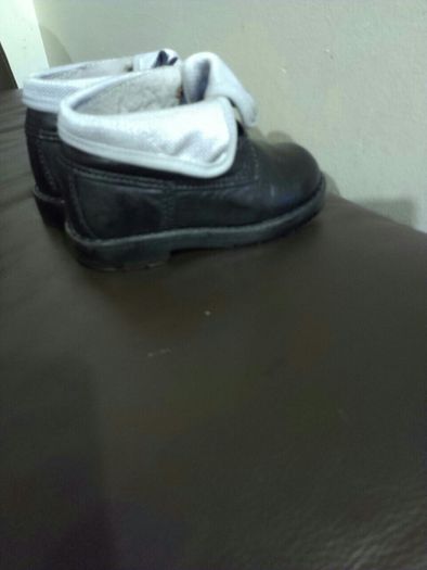 Vera Pelle Boots, size EU-21, UK-4