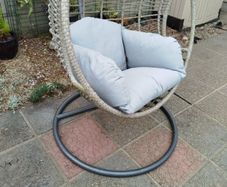 Swinging Egg Chair
