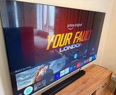 75" Samsung tv
