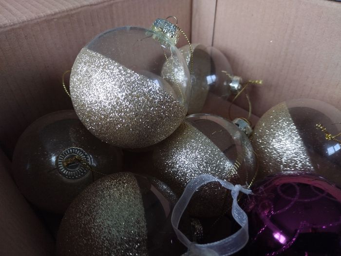 x1 Box of x12 Glass Baubles