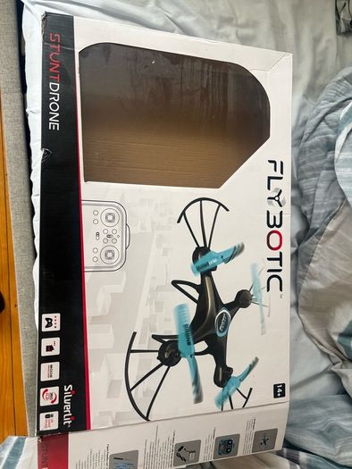 FLYBOTIC stunt drone