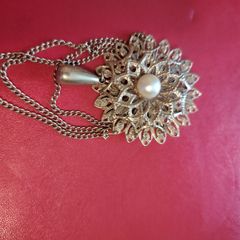 Ladies Brooch