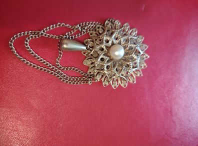 Ladies Brooch