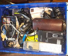 Large Boxlot of Electric and Battery Razors, Postage Available or Collection