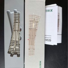 Minitrix 14539 Right Turnout with Concrete Ties