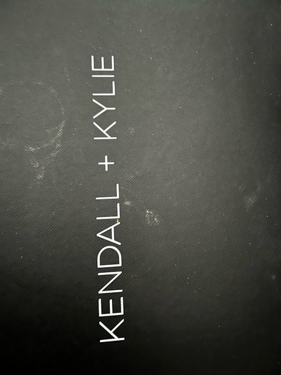 Brand new Kendall & kylie boots