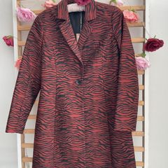 jacket Bnwt animal print jacket size 8(36) gallery rrp 50 euro