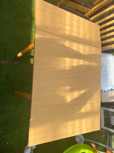 Extendable Table & 2 chairs