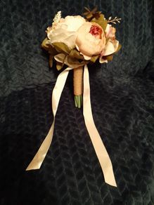 Maid of honour or bridesmaid bouquet