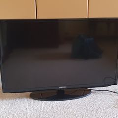 Samsung TV Excellent Condition (With Remote)
