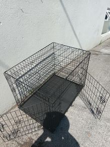 Dog crate