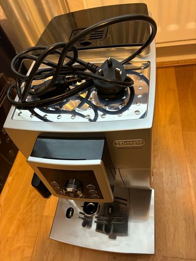 De'Longhi  Cappuccino