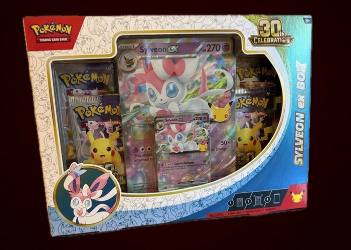 Pokemon TCG Sylveon ex Box