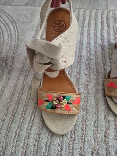 Tory burch
