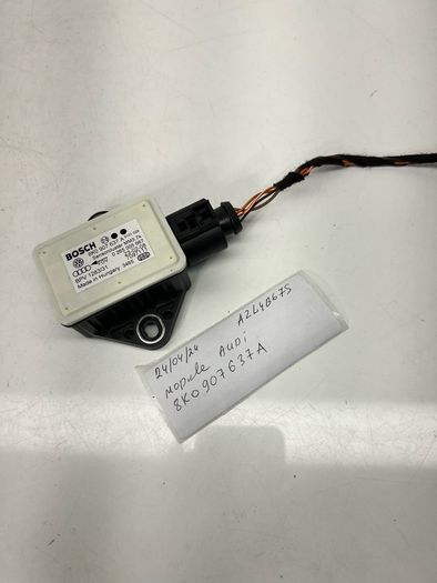 Audi A4 B8 A5 8T 2009 rotation rate sensor ESP accelerometer sensor 8K0907637A