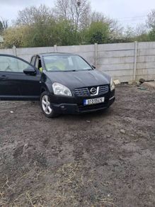 Nissan QashQai for breaking