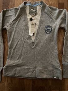 BNWT Grey Fila V Neck Sweatshirt Size 10 (Small)