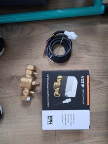 EPH V221P 3/4 2Port Compression Motorised Valve