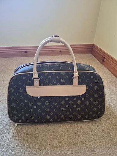 Weekend Travel Trolley Bag ,with Retractable  Handle