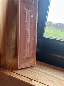 Sarina Skinny Apple Watch Band BNIB
