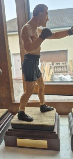 Art of Sport Endurance Boxing Figurines