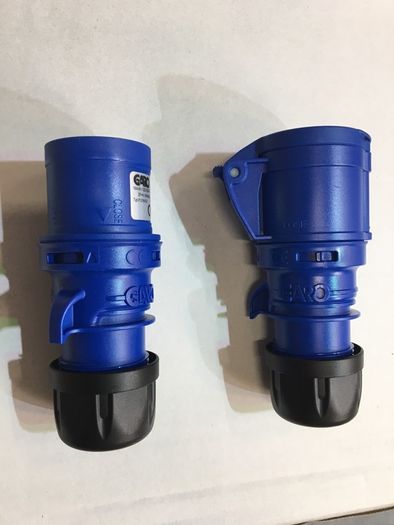 16 Amp Blue Plug and socket 3 Pin set 230V
