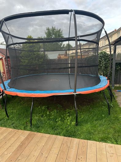 Jump Power 13Ft Trampoline & Enclosure