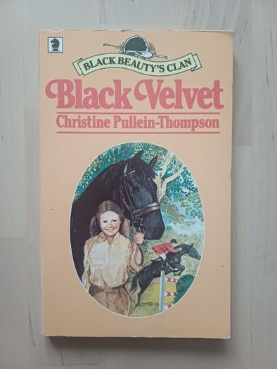 Classic Children's Illustrated Vintage Book Collection x 9