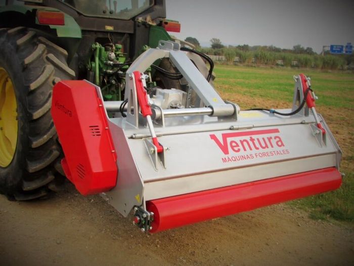 Heavy duty mulchers  ploughing row 13 st 240