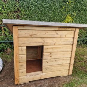 Dog kennel