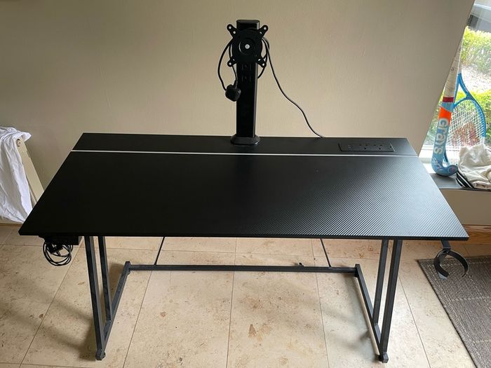 Gaming Desk & Monitor Stand
